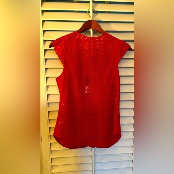 NWT Plenty by Tracy Reese beautiful red eyelet blouse Size Small - Picture 5 of 13